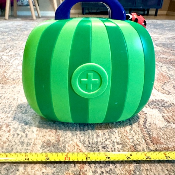 Cocomelon Musical Doctor Checkup Set Toddler Toy - Picture 8 of 9